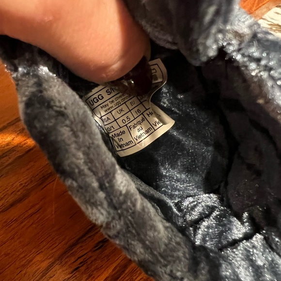 Baby uggs - Picture 4 of 4